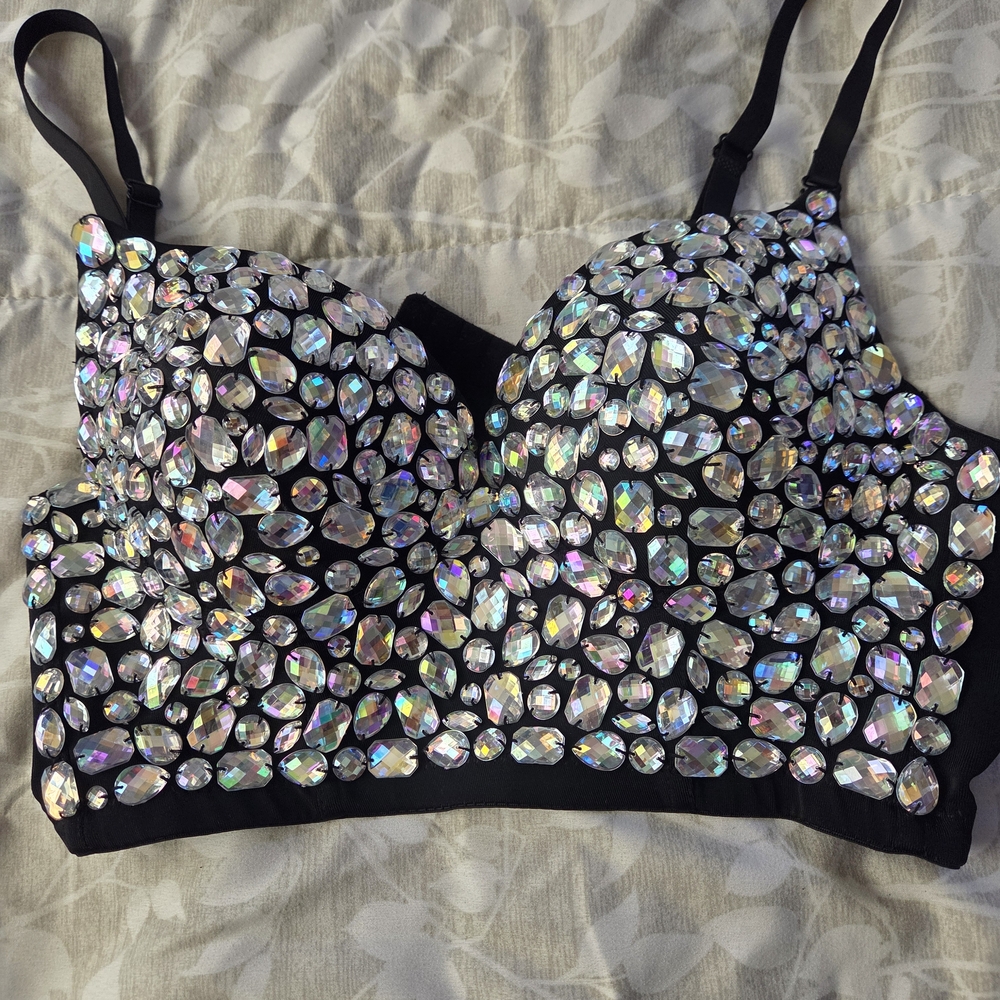 Cacique Black Bra with Adjustable Straps